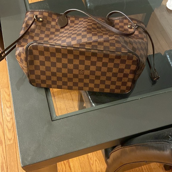 LV Neverfull MM bought at Bloomingdales - Picture 7 of 10